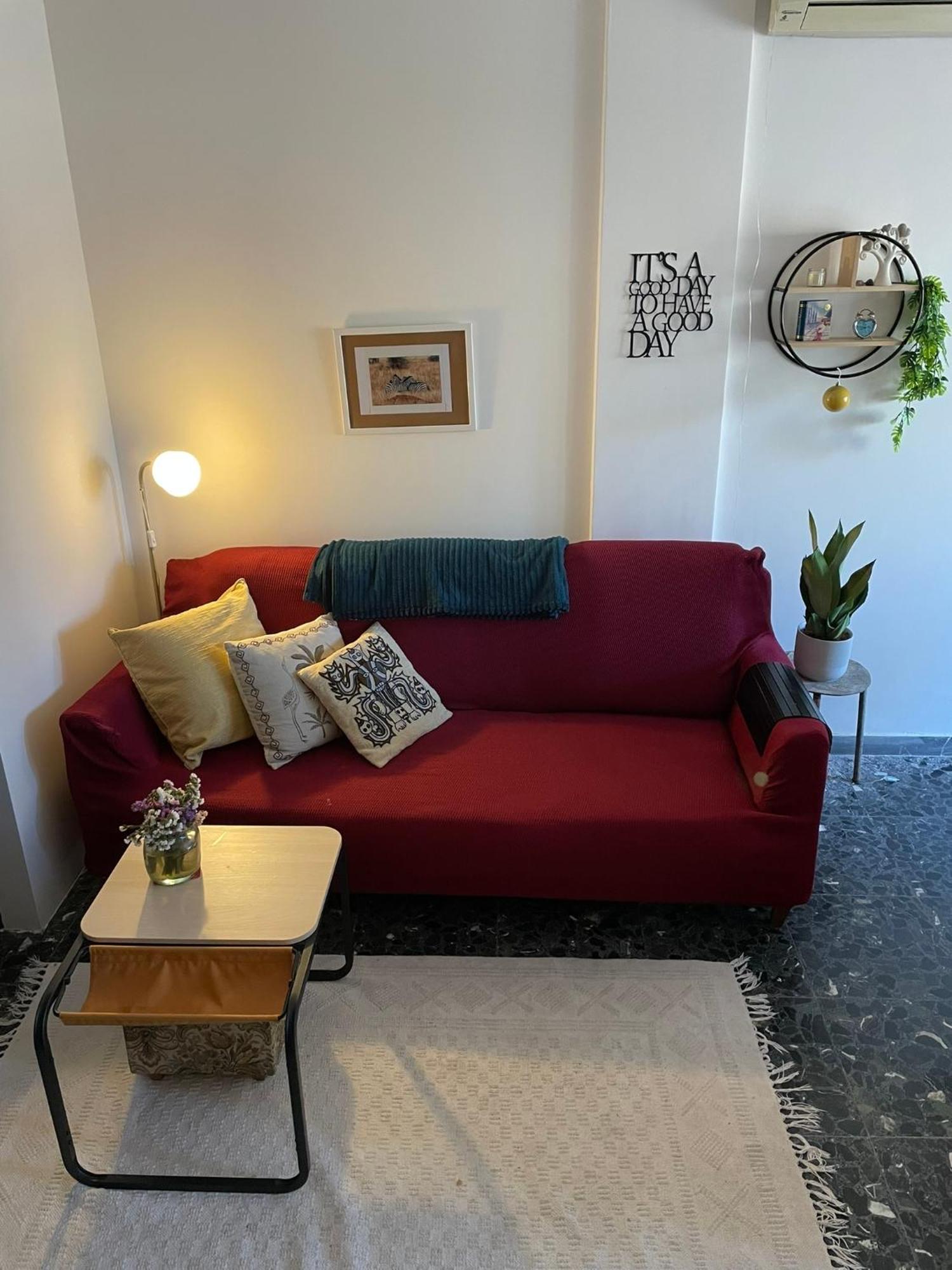 -100m Metro A- Balcony E Open Space Rom